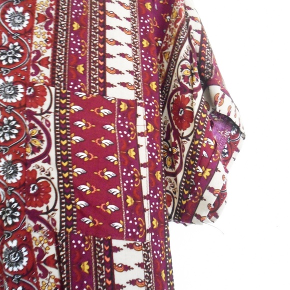 F21 Belted Patterned Shift Dress - Picture 4 of 7